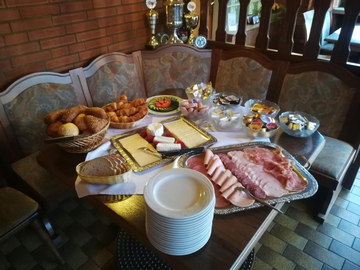 Gasthof Erfurth Sehnde Kültér fotó